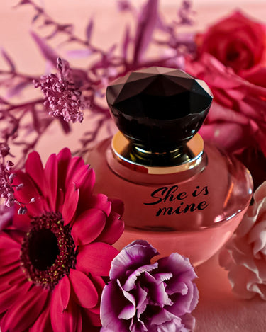 <img alt="La Rive She Is Mine EDP 90ml product shot">