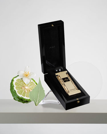 <img alt="Noir Premier Or Intemporel 1888 EDP 100ml box opened">