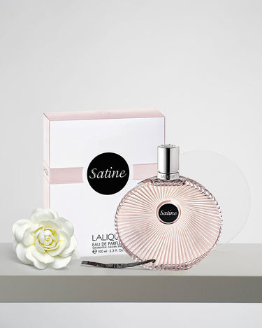 <img alt="Lalique Satine EDP 50ml with box">