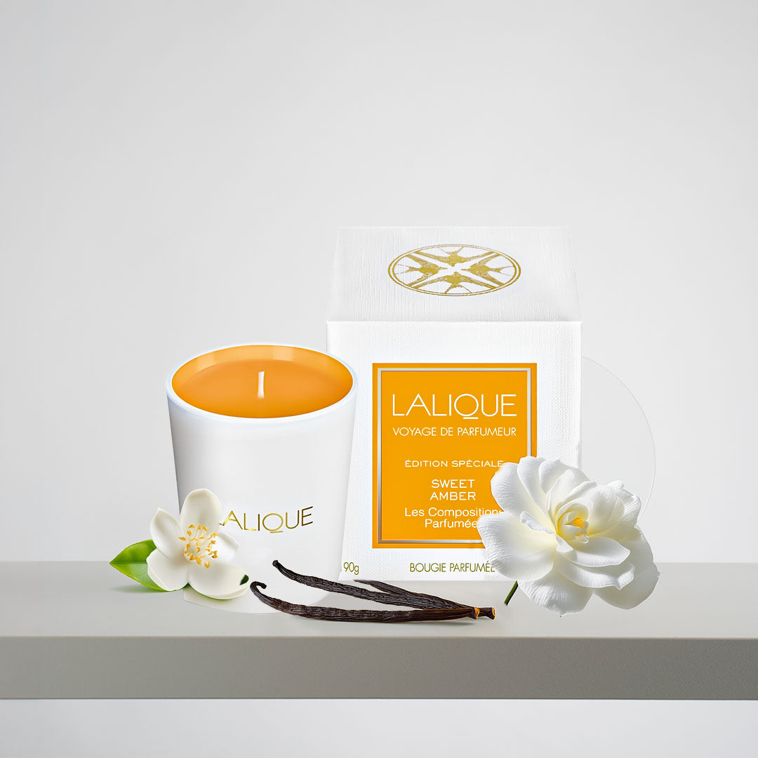 <img alt="Lalique Scented Candle Sweet Amber 190g with box">